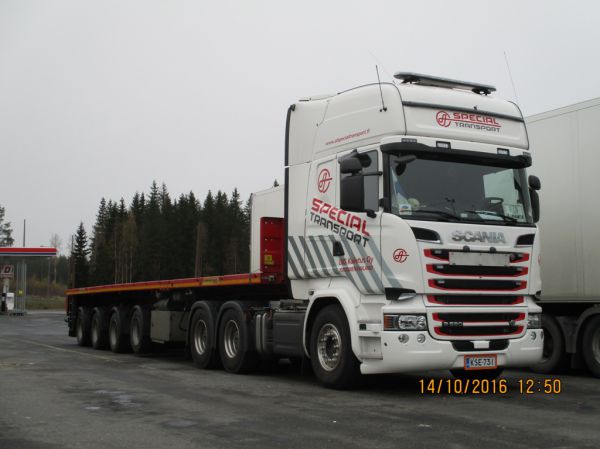 LNS Kuljetuksen Scania R580 
LNS Kuljetus Oy:n Scania R580 puoliperävaunuyhdistelmä.
Avainsanat: LNS Kuljetus Scania R580 ABC Hirvaskangas