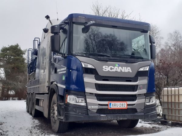 Lassila&Tikanojan Scania G500
Lassila&Tikanoja Oyj:n Scania G500 imuauto.
Avainsanat: Lassila&Tikanoja Scania G500 L&T