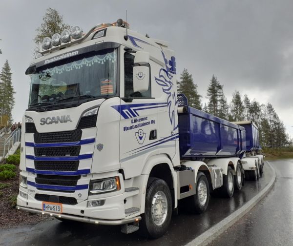Liikenne Ruotsalaisen Scania 770S
Liikenne Ruotsalaisen Scania 770S sorayhdistelmä.
Avainsanat: Ruotsalainen Scania 770S Tahko26