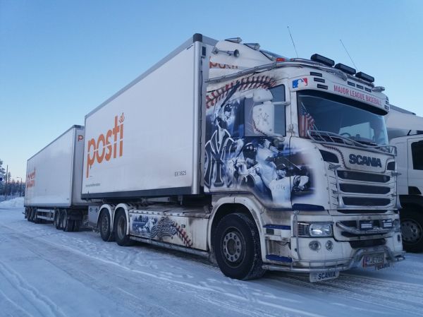 Lohjan Ajolähdön Scania 450  
Lohjan Ajolähtö Oy:n Scania 450 täysperävaunuyhdistelmä.
Avainsanat: Ajolähtö Scania 450 ABC Hirvaskangas