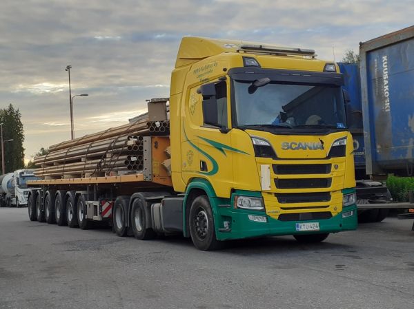Klikkaa kuvaa nähdäksesi se täysikokoisena
==============
MMK-Kuljetuksen Scania R580
MMK-Kuljetus Oy:n Scania R580 puoliperävaunuyhdistelmä.
Avainsanat: MMK-Kuljetus Scania R580 Kilpiä ABC Hirvaskangas MMK-Kuljetuksen Scania R580
MMK-Kuljetus Oy:n Scania R580 puoliperävaunuyhdistelmä.
Avainsanat: MMK-Kuljetus Scania R580 Kilpiä ABC Hirvaskangas