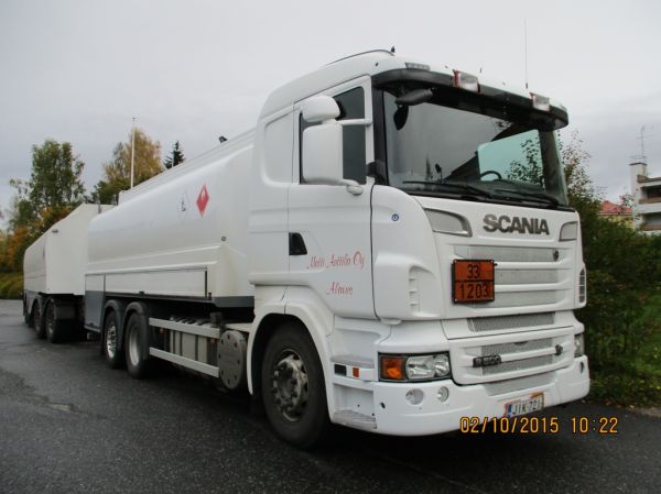 M Anttilan Scania R500
M Anttila Oy:n Scania R500 säiliöyhdistelmä.
Avainsanat: Anttila Scania R500