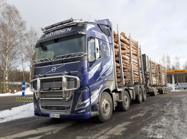 M Häyrisen Volvo FH16
M Häyrisen Volvo FH16 puutavarayhdistelmä.
Avainsanat: Häyrinen Volvo FH16 Shell Hirvaskangas