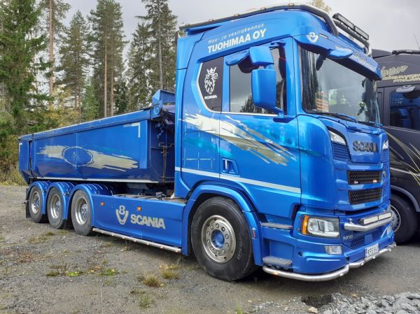 Klikkaa kuvaa nähdäksesi se täysikokoisena
==============
Maa ja vesirakennus Tuohimaan Scania R730
Maa ja vesirakennus Tuohimaa Oy:n Scania R730 sora-auto.
Avainsanat: Tuohimaa Scania R730 Tahko26 Maa ja vesirakennus Tuohimaan Scania R730
Maa ja vesirakennus Tuohimaa Oy:n Scania R730 sora-auto.
Avainsanat: Tuohimaa Scania R730 Tahko26