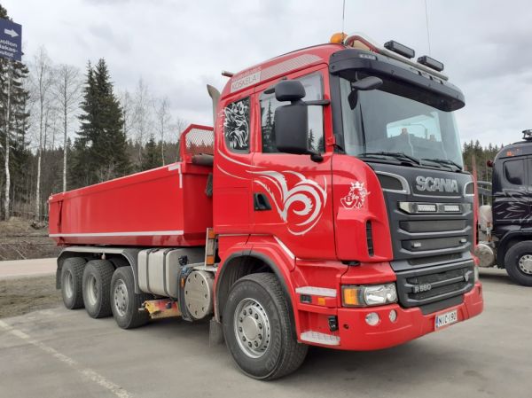 Maanrakennus Koskelan Scania R560
Maanrakennus Koskela Oy:n Scania R560 sora-auto.
Avainsanat: Koskela Scania R560