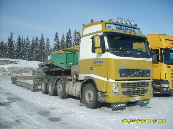 Mäntylä E&E:n Volvo FH16 
Mäntylä E&E Ky:n Volvo FH16 lavettiyhdistelmä.
Avainsanat: Mäntylä Volvo FH16 ABC Hirvaskangas