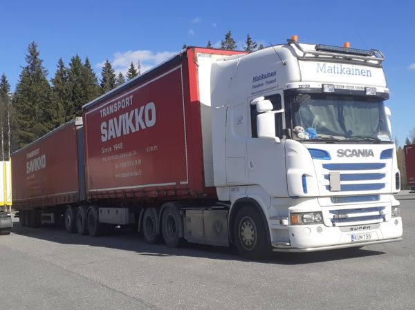 Klikkaa kuvaa nähdäksesi se täysikokoisena
==============
Matikaisen Scania R560
Matikainen Oy:n Scania R560 b-juna.
Avainsanat: Savikko Matikainen Scania R560 ABC Hirvaskangas Emppu B-juna Matikaisen Scania R560
Matikainen Oy:n Scania R560 b-juna.
Avainsanat: Savikko Matikainen Scania R560 ABC Hirvaskangas Emppu B-juna