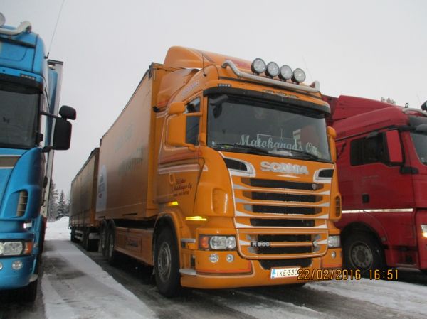 Kuljetus J Matokankaan Scania R560
Kuljetus J Matokangas Oy:n Scania R560 hakeyhdistelmä.
Avainsanat: Matokangas Scania R560 ABC Hirvaskangas
