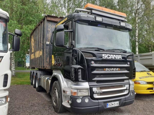 Mestaripurkajien Scania R500
Mestaripurkajat Oy:n Scania R500 vaihtolava-auto.
Avainsanat: Mestaripurkajat Scania R500 Perho25