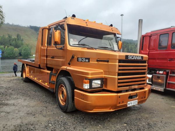 Metallinkierrätys Haanpään Scania T93M
Metallinkierrätys Haanpään Scania T93M vaihtolava-auto.
Avainsanat: Haanpää Scania T93M Tahko25
