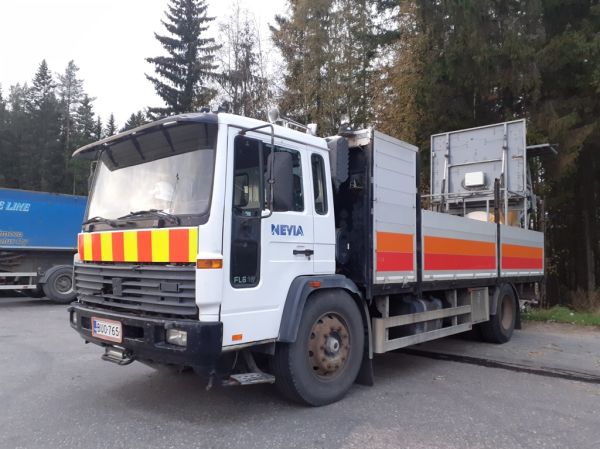 Nevian Volvo FL616
Nevia Oy:n Volvo FL616 TMA-ajoneuvo.
Avainsanat: Nevia Volvo FL616 TMA ABC Hirvaskangas