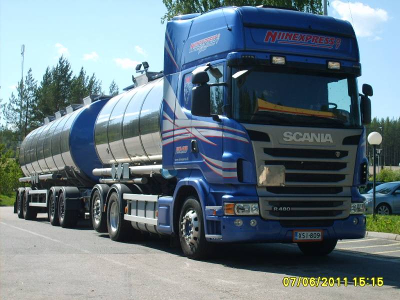 Niinexpressin Scania R480 
Niinexpress Oy:n Scania R480 säiliöyhdistelmä.
Avainsanat: Niinexpress Scania R480 Shell Hirvaskangas