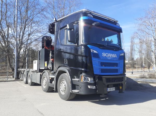 Nosto ja Kuljetus Jauhiaisen Scania
Nosto ja Kuljetus Jauhiainen Ky:n nosturilla varustettu Scania.
Avainsanat: Jauhiainen Scania