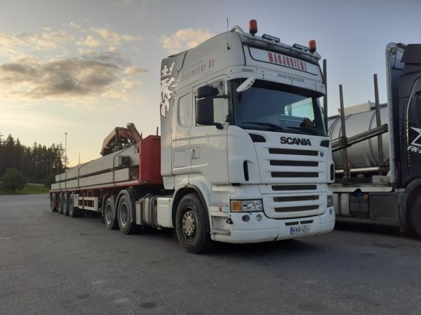 Klikkaa kuvaa nähdäksesi se täysikokoisena
==============
Nosto ja kuljetus Marjoniemen Scania
Nosto ja kuljetus Marjoniemi Oy:n Scania puoliperävaunuyhdistelmä.
Avainsanat: Marjoniemi Scania ABC Hirvaskangas Nosto ja kuljetus Marjoniemen Scania
Nosto ja kuljetus Marjoniemi Oy:n Scania puoliperävaunuyhdistelmä.
Avainsanat: Marjoniemi Scania ABC Hirvaskangas