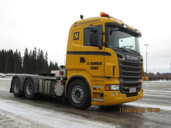 R Niemisen Scania R500
Nostokonepalvelun ajossa oleva R Niemisen Scania R500 rekkaveturi.
Avainsanat: Nieminen Nostokonepalvelu Scania R500 ABC Hirvaskangas