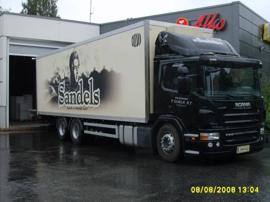 Kuljetusliike P Ojalan Scania P310 
Kuljetusliike P Ojala Ky:n Scania P310 jakeluauto.
Avainsanat: Ojala Scania P310 Olvi Sandels
