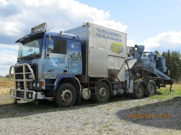 Tilaviljasekoitus Oskan Volvo F12
Tilaviljasekoitus Oska Oy:n Volvo F12.
Avainsanat: Oska Volvo F12