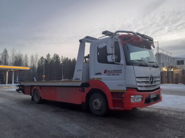 Oulu Hinauksen MB 1223 Atego
Oulu Hinaus Oy:n MB 1223 Atego hinausauto.
Avainsanat: Oulu-Hinaus MB 1223 Atego ST1 Hirvaskangas