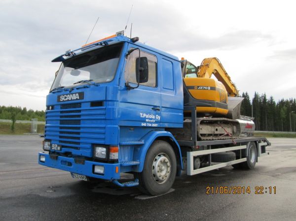 T Palolan Scania 92
T Palola Oy:n Scania 92.
Avainsanat: Palola Scania 92 ABC Hirvaskangas