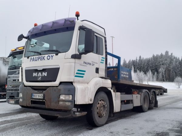 Paupekin MAN TGS 26.360
Paupek Oy:n MAN TGS 26.360 koukkulava-auto.
Avainsanat: Paupek MAN TGS 26.360 ABC Hirvaskangas