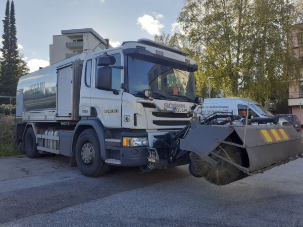 Peab Asfaltin Scania P270
Peab Asfaltin Scania P270 säiliöauto.
Avainsanat: Peab Scania P270 17565