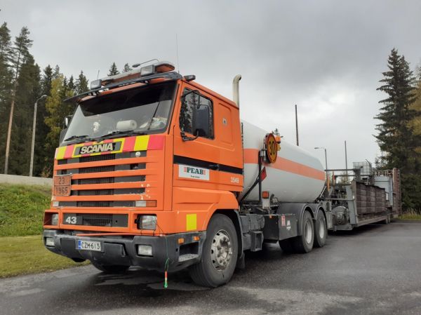 Peab Asfaltin Scania 143
Peab Asfaltin Scania 143 nestekaasun kuljetusauto ja asfaltinkuumennin.
Avainsanat: Peab Scania 143 3549 ABC Hirvaskangas