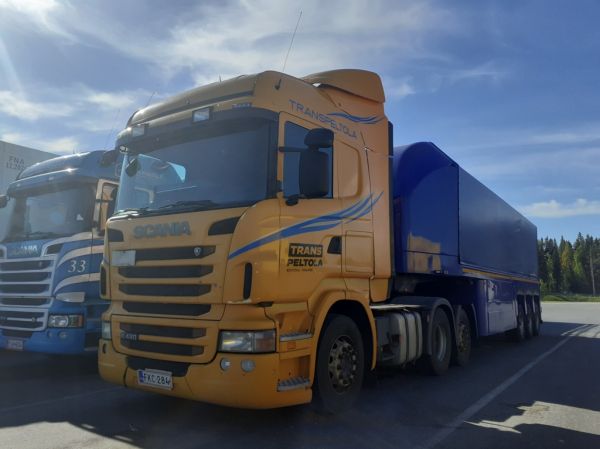 TransPeltolan Scania R480
TransPeltolan Scania R480 puoliperävaunuyhdistelmä.
Avainsanat: TransPeltola Scania R500 ABC Hirvaskangas