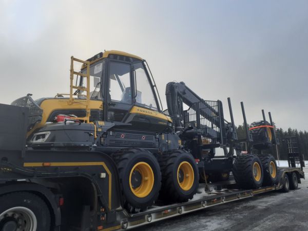 Klikkaa kuvaa nähdäksesi se täysikokoisena
==============
Ponsse Active Crane
Ponsse Active Crane metsätraktori.
Avainsanat: Ponsse Active Crane ABC Hirvaskangas Ponsse Active Crane
Ponsse Active Crane metsätraktori.
Avainsanat: Ponsse Active Crane ABC Hirvaskangas