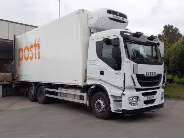 Posti Kuljetuksen Iveco Tralis 480
Posti Kuljetus Oy:n Iveco Stralis 480 rahtiauto.
Avainsanat: Posti Iveco Tralis 480 334