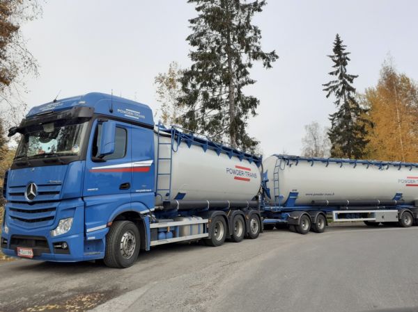 Powder-Transin MB 3553 Actros
Powder-Transin MB 3553 Actros säiliöyhdistelmä.

Avainsanat: Powder-Trans MB 3553 Actros 40090