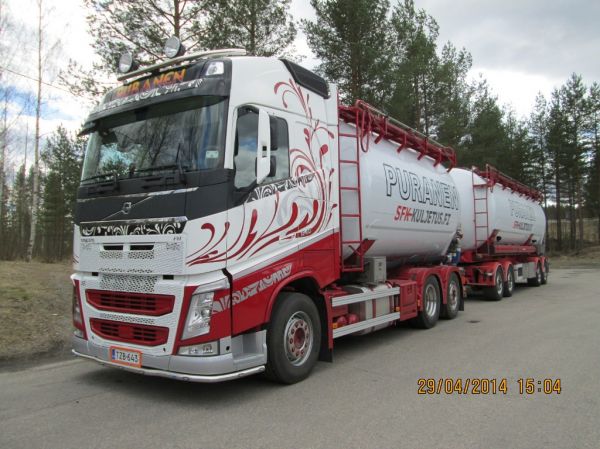  K Purasen Volvo FH540 
SFK-Kuljetus Oy:n ajossa oleva K Purasen Volvo FH540 säiliöyhdistelmä.
Avainsanat: SFK-Kuljetus Puranen Volvo FH540 Shell Hirvaskangas