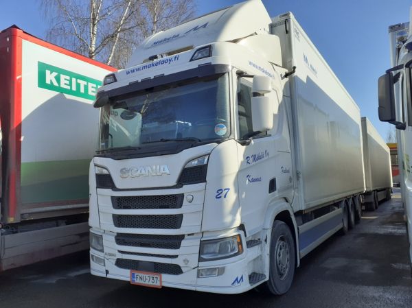 R Mäkelän Scania R580
R Mäkelä Oy:n Scania R580 täysperävaunuyhdistelmä.
Avainsanat: R-Mäkelä Scania R580 Shell Hirvaskangas 27