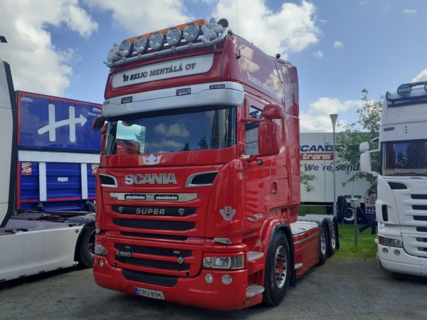 R Mehtälän Scania R560
R Mehtälä Oy:n Scania R560 rekkaveturi.
Avainsanat: Mehtälä Scania R560 Runni25