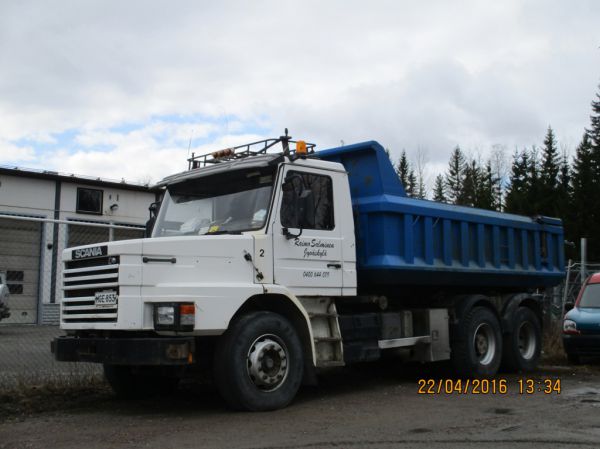 R Salmisen Scania
R Salmisen Scania maansiirtoauto.
Avainsanat: Salminen Scania