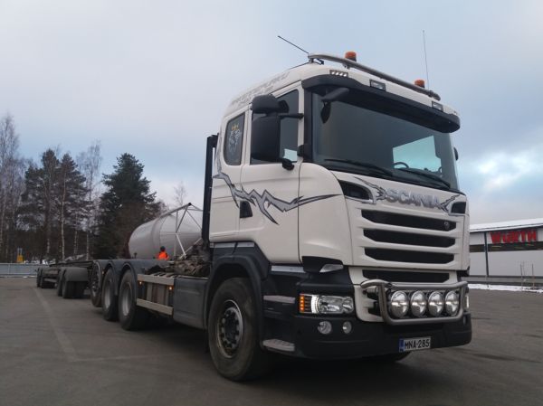 Rakennepurun Scania R580
Rakennepurun Scania R580 täysperävaunuyhdistelmä..
Avainsanat: Rakennepurku Scania R580 Neste