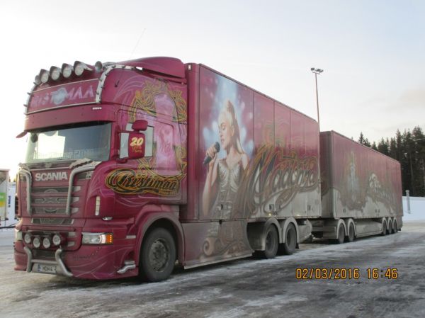 Kuljetus Ristimaan Scania R560
Kuljetus Ristimaa Oy:n Scania R560 "Madonna" täysperävaunuyhdistelmä. 
Avainsanat: Ristimaa Scania R560 Madonna ABC Hirvaskangas