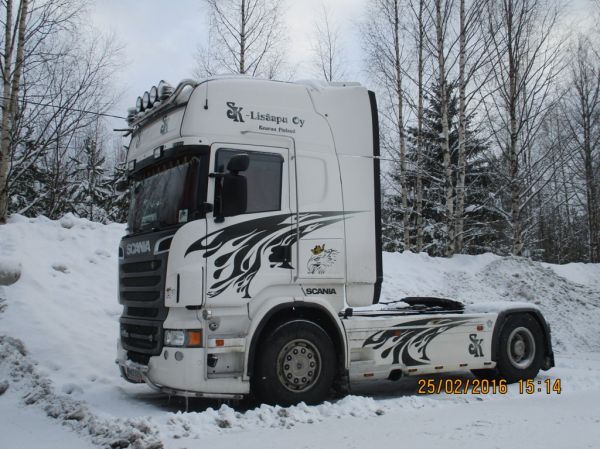SK-Lisäavun Scania R500
SK-Lisäapu Oy:n Scania R500 rekkaveturi.
Avainsanat: SK-Lisäapu Scania R500 Shell Hirvaskangas