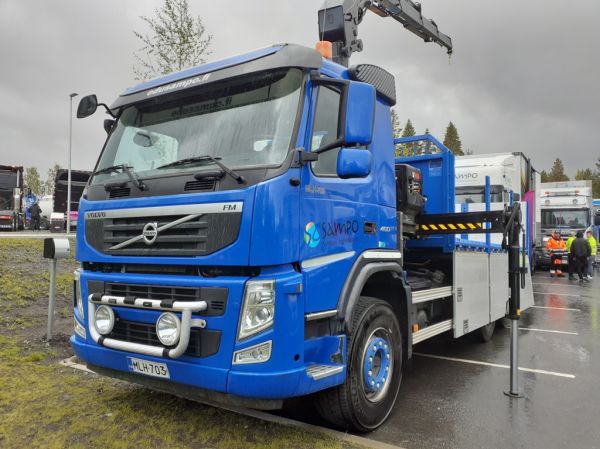 Klikkaa kuvaa nähdäksesi se täysikokoisena
==============
Saimaan Ammattiopiston Volvo FM460
Saimaan Ammattiopisto Sampon nosturilla varustettu Volvo FM460 vaihtolava-auto.
Avainsanat: Saimaan Ammattiopisto Sampo Volvo FM460 Tahko26 Saimaan Ammattiopiston Volvo FM460
Saimaan Ammattiopisto Sampon nosturilla varustettu Volvo FM460 vaihtolava-auto.
Avainsanat: Saimaan Ammattiopisto Sampo Volvo FM460 Tahko26