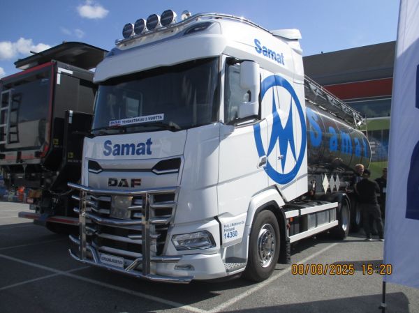 Kulj. J Möttösen DAF XG
Samat Groupin ajossa oleva Kulj. J Möttönen Oy:n DAF XG säiliöauto.
Avainsanat: Samat Group Möttönen DAF XG 14360 Alahärmä25