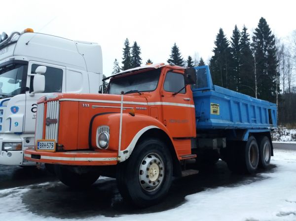 Scania 111
Scania 111 kuorma-auto.
Avainsanat: Scania 111