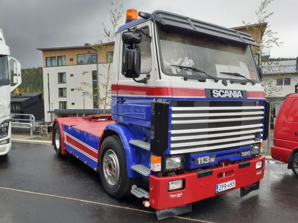 Scania 113M
Scania 113M rekkaveturi.
Avainsanat: Scania 113M Tahko26