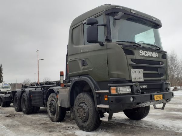 Puolustusvoimien Scania G490
Puolustusvoimien Scania G490 täysperävaunuyhdistelmä.
Avainsanat: Puolustusvoimat PV Scania G490 ABC Hirvaskangas