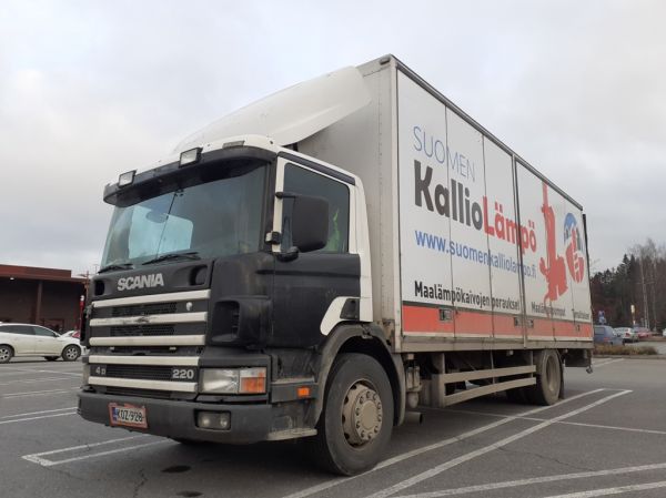 Suomen Kalliolämmön Scania 94D
Suomen Kalliolämpö Oy:n Scania 94D.
Avainsanat: Kalliolämpö Scania 94D ABC Hirvaskangas