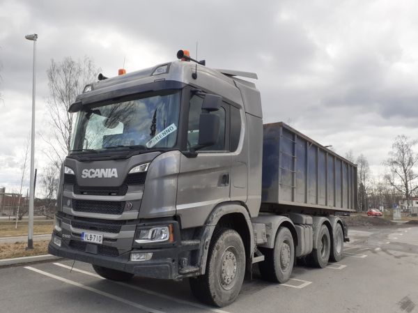 Scania G500
Scania G500 koukkulava-auto.
Avainsanat: Scania G500 Renno