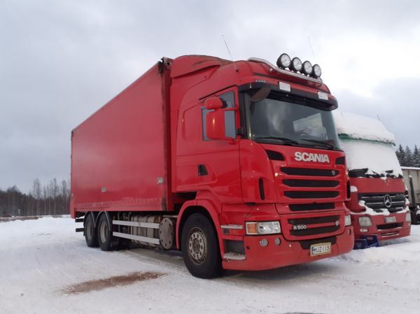 Scania R500
Scania R500 hakeauto.
Avainsanat: Scania R500 Hirvaskangas