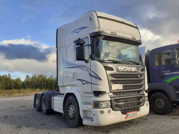 Scania R520
Scania R520 rekkaveturi.
Avainsanat: Scania R520 Hirvaskangas