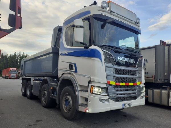 Scania R580
Scania R580 sora-auto.
Avainsanat: Scania R580 ABC Hirvaskangas