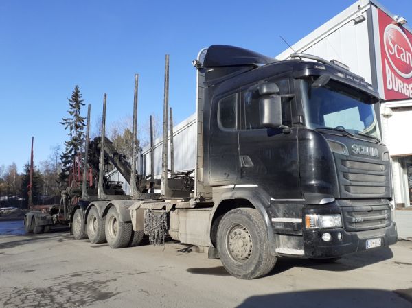 Scania R730
Scania R730 puutavarayhdistelmä.
Avainsanat: Scania R730