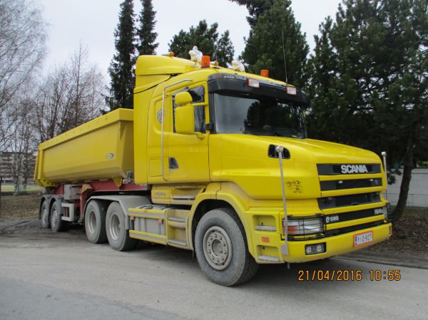 J Seppälän Scania T164
J Seppälä Oy:n Scania T164 sorapuolikas.
Avainsanat: Seppälä Scania T164