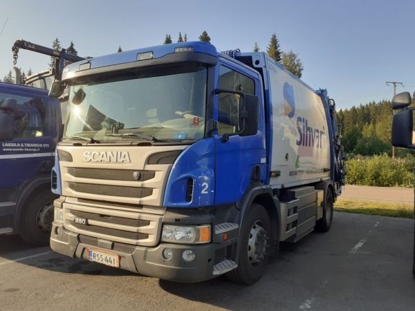 Sihvarin Scania P280
Sihvarin Scania P280 jäteauto.
Avainsanat: Sihvari Scania P280 2